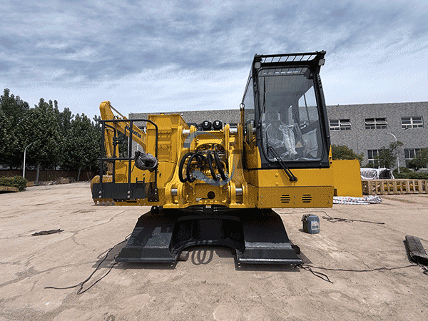 Komatsu-PC1250-11R-2